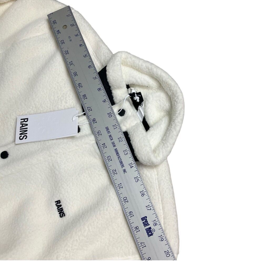 RAINS Heavy Fleece Jacket WMNS XL White Long Snap Button Up Boxy Teddy Fossil - Picture 8 of 13